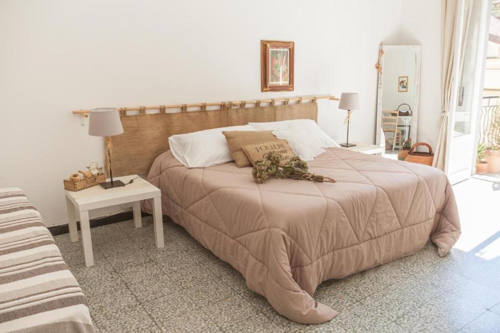 Bed and Breakfast Primo Piano Монелья Екстер'єр фото
